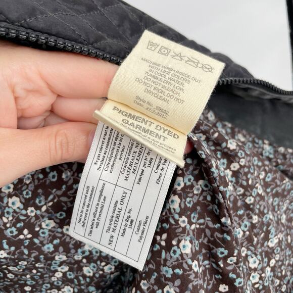 Smith & Wesson Women’s Conceal Carry Range Tracking Jacket Quilted Medium Gun - Picture 7 of 12